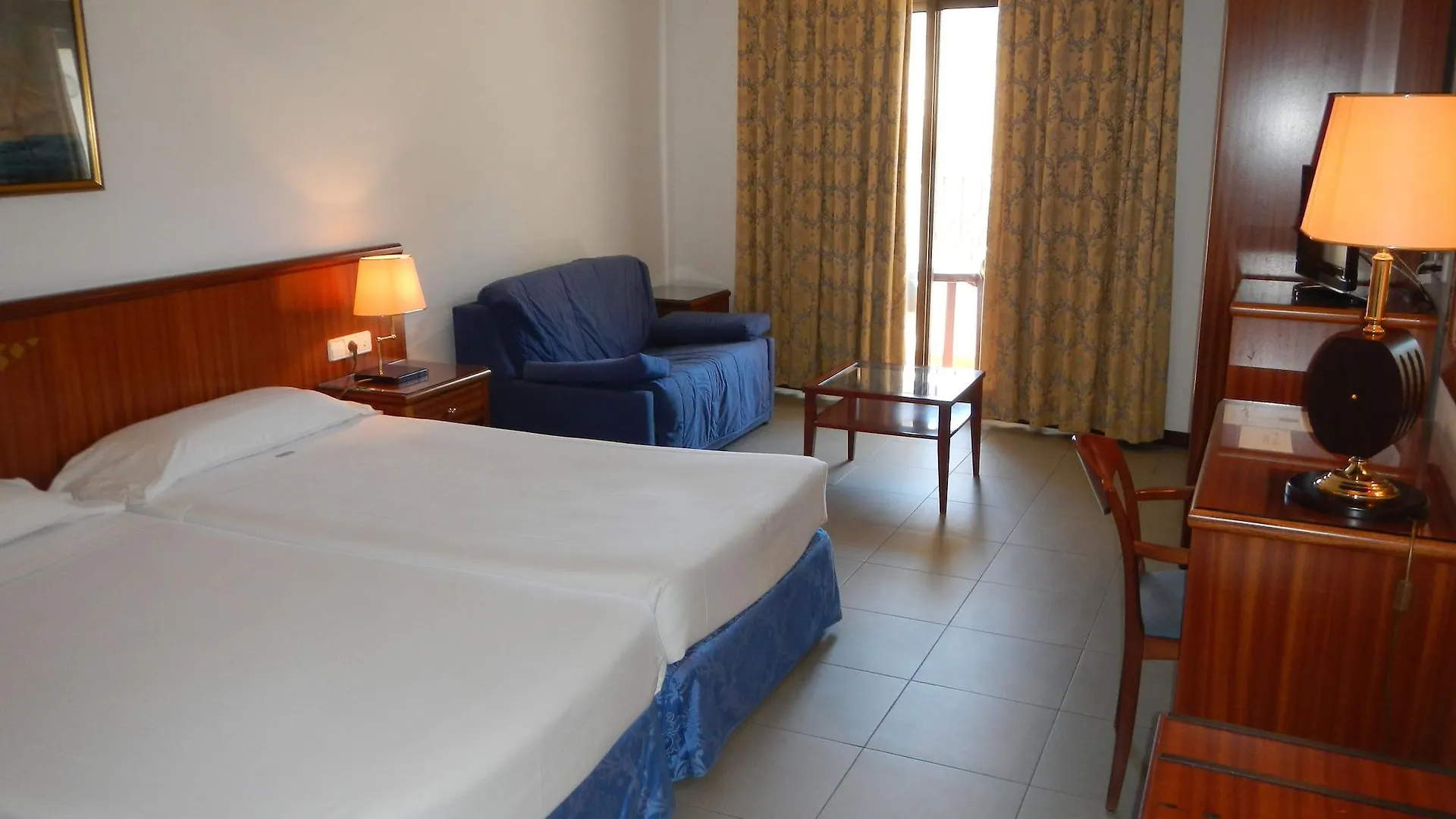 יורט דה מאר Hostal Vila Del Mar ספרד