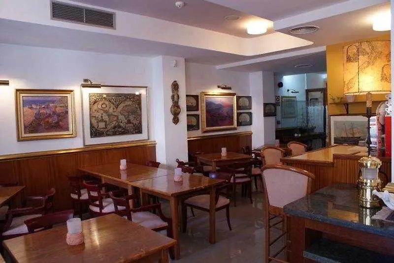 יורט דה מאר Hostal Vila Del Mar יורט דה מאר