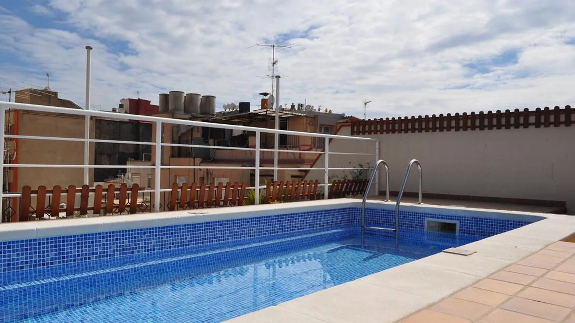יורט דה מאר Hostal Vila Del Mar מלון יורט דה מאר