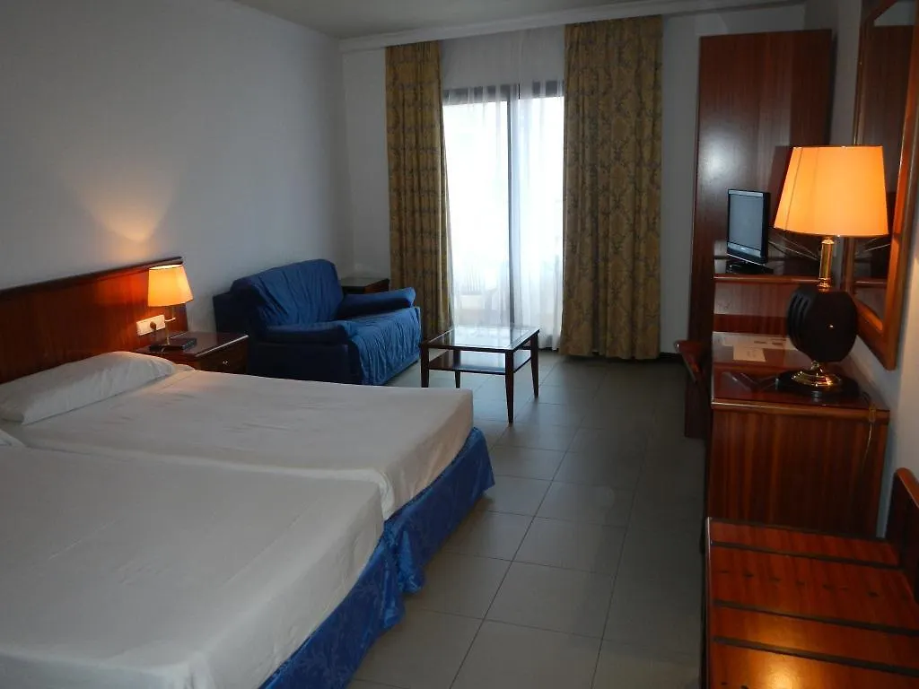 מלון יורט דה מאר Hostal Vila Del Mar