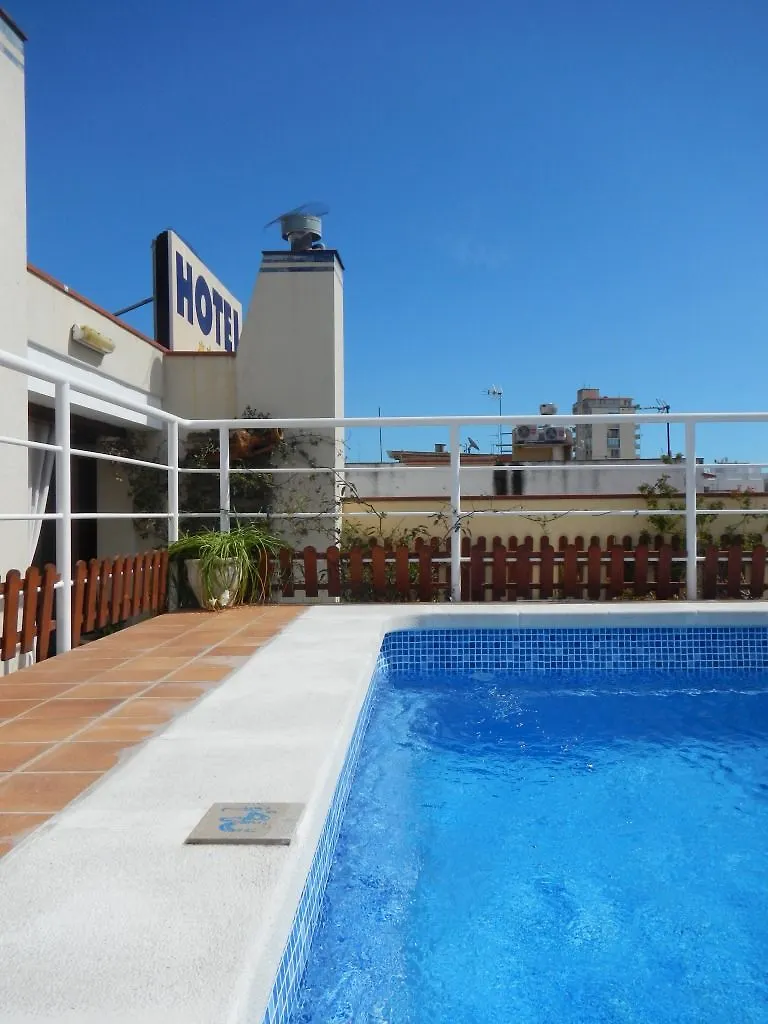 יורט דה מאר Hostal Vila Del Mar 2*, יורט דה מאר