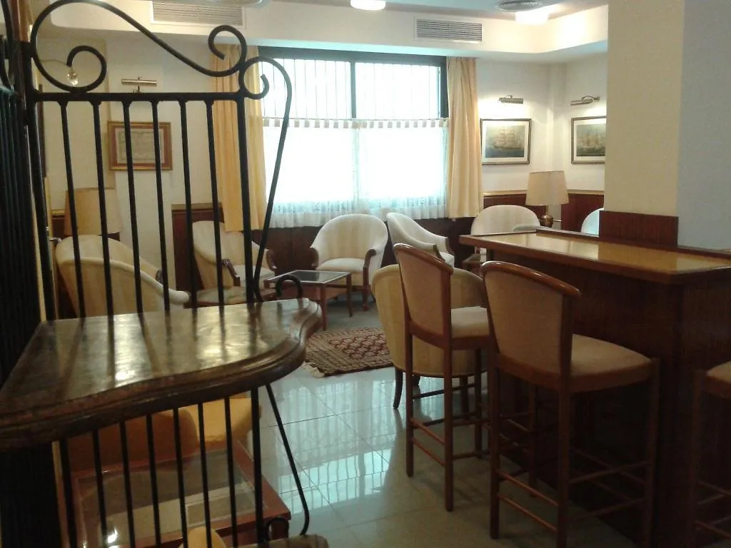 ** מלון יורט דה מאר Hostal Vila Del Mar ספרד